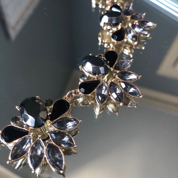 Call It Spring Floral Necklace - Picture 3 of 3